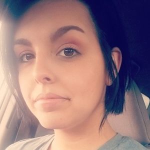 Meet your Posher, Delaina